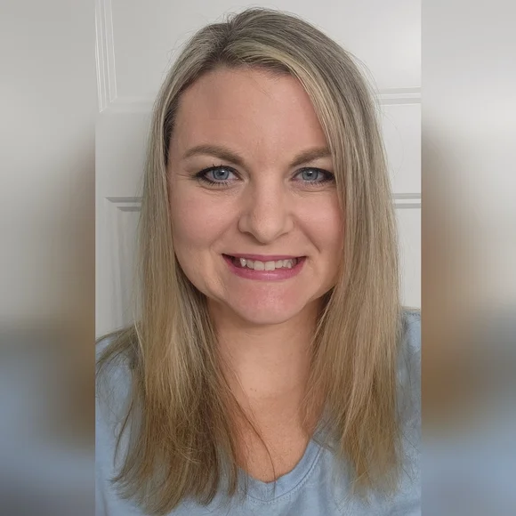 Like β€οΈ this to be notified when I'm live ππ©΅ππ©΅ The Piece Finder - Julia - Picture 8 of 13